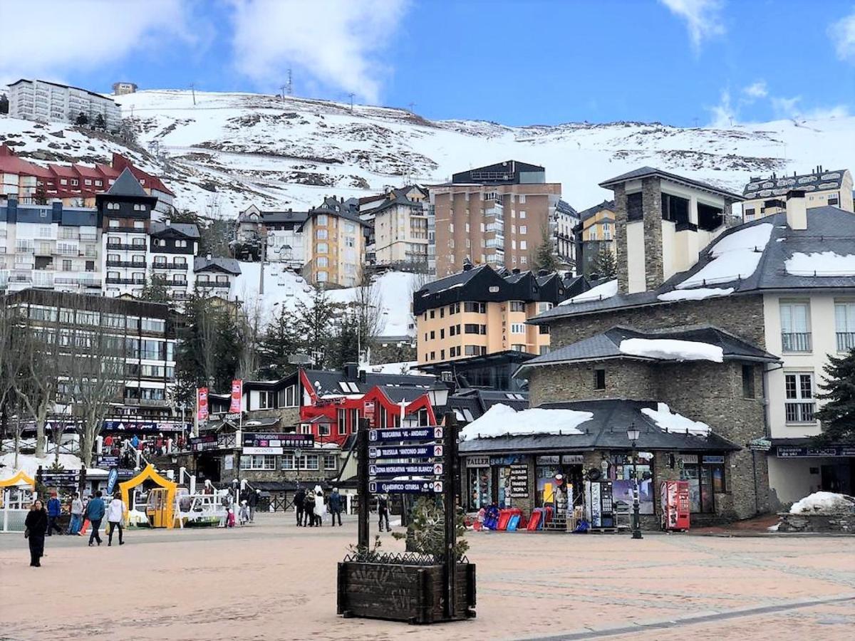 Ski & Snow Apartmentos By Todosierranevada - Plaza Principal Junto A Los Telecabinas Sierra Nevada Eksteriør bilde