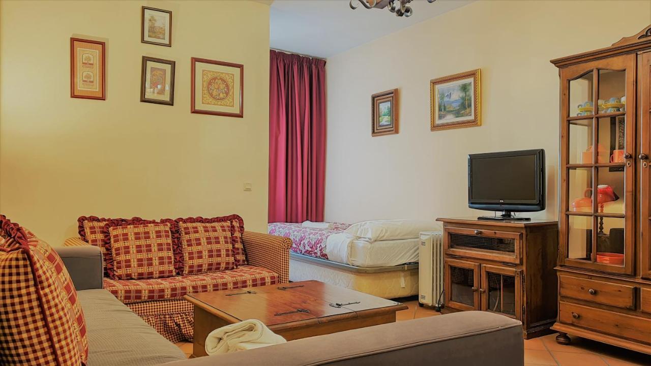 Ski & Snow Apartmentos By Todosierranevada - Plaza Principal Junto A Los Telecabinas Sierra Nevada Eksteriør bilde
