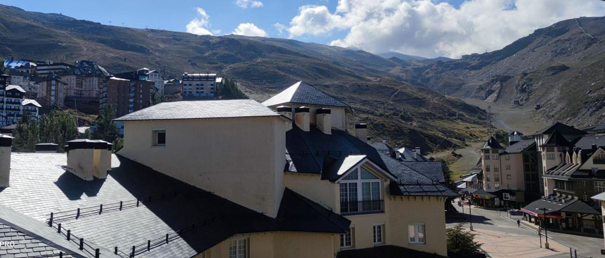 Ski & Snow Apartmentos By Todosierranevada - Plaza Principal Junto A Los Telecabinas Sierra Nevada Eksteriør bilde