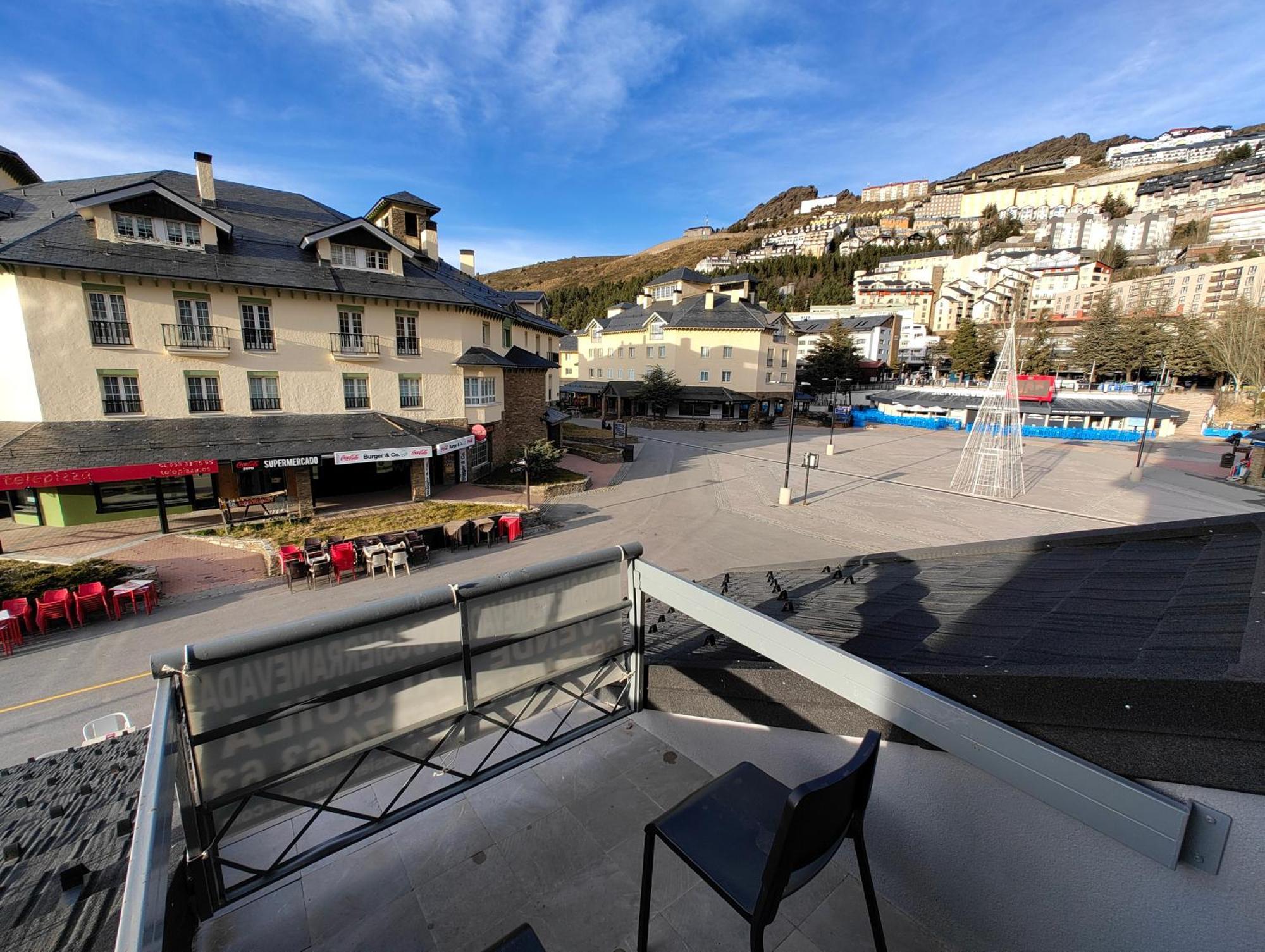 Ski & Snow Apartmentos By Todosierranevada - Plaza Principal Junto A Los Telecabinas Sierra Nevada Eksteriør bilde