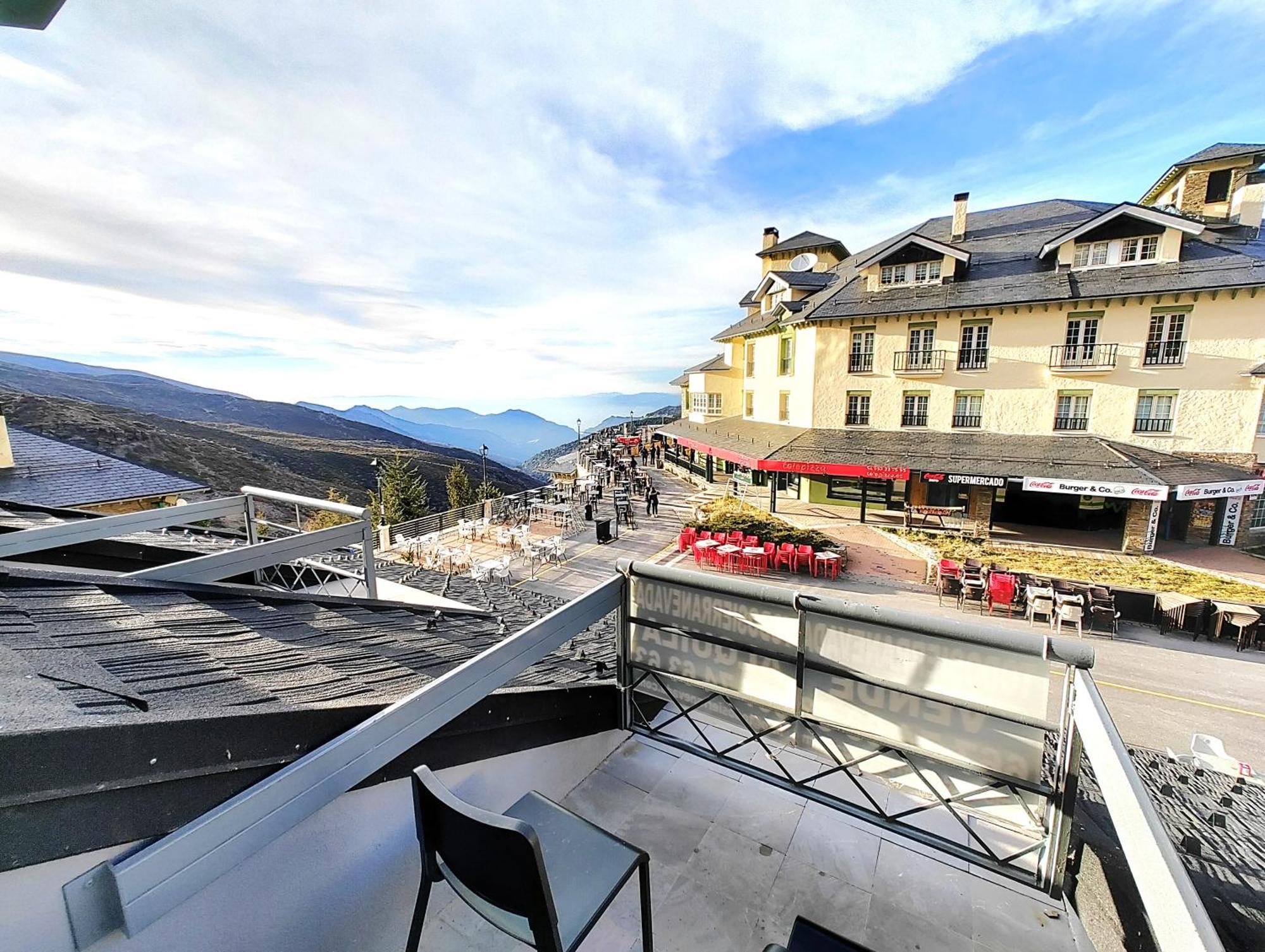 Ski & Snow Apartmentos By Todosierranevada - Plaza Principal Junto A Los Telecabinas Sierra Nevada Eksteriør bilde
